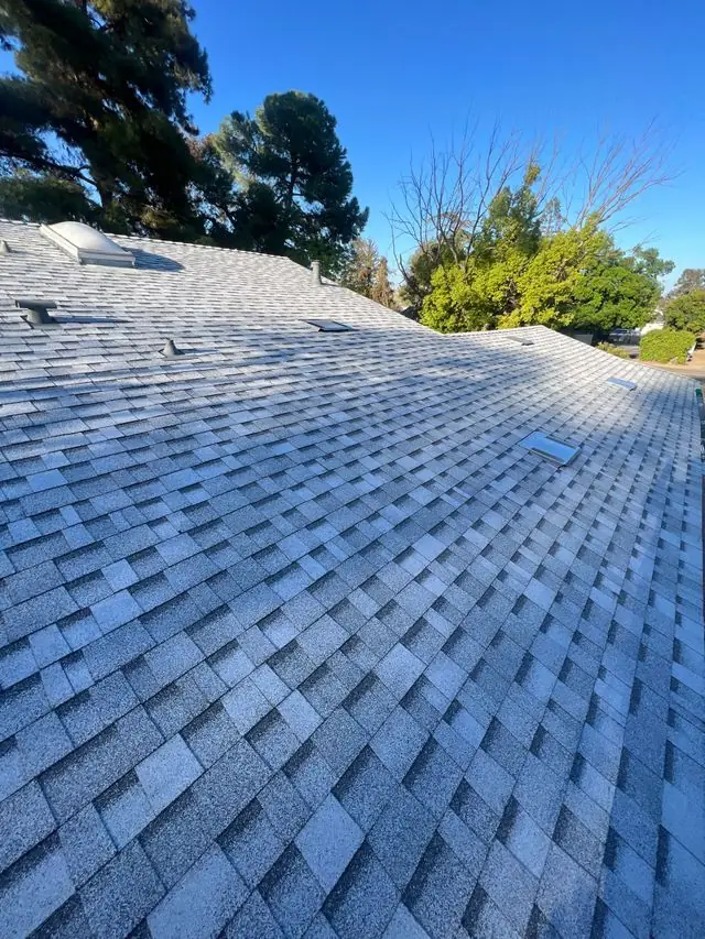 Skylight Integration & Valley Detail – Owens Corning Estate Gray in Fresno, CA by New View Roofing – Photo 2